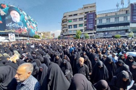 دلیل حضور خودروهای آپ‌پاش در مراسم تشییع شهدای خدمت چه بود؟/ عکس