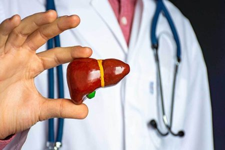اگر کبد چرب دارید؛ صبح ناشتا این نوشیدنی را بخورید