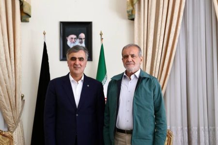 تیپ و پوشش مسعود پزشکیان تغییر کرد +عکس