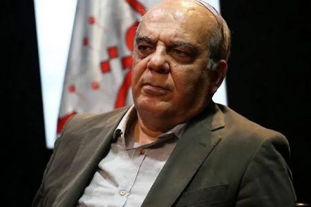 کنایه تند عباس عبدی به جلیلی: این همه فشارهای غیراخلاقی برای فرزندآوری می‌آورند، آنوقت خودشان یک فرزند دارند /آقای رئیسی ۲ فرزند داشت!