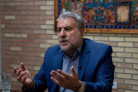 واکنش فلاحت پیشه به نامه نمایندگان مجلس پیرامون تغییر دکترین هسته ای ایران/ روسیه و چین در روزهای سخت ایران کجا هستند؟