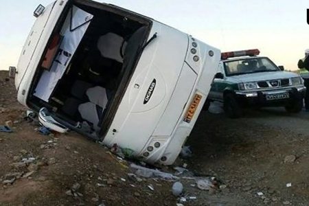 واژگونی مرگبار اتوبوس مسافربری در جاده/ جزییات