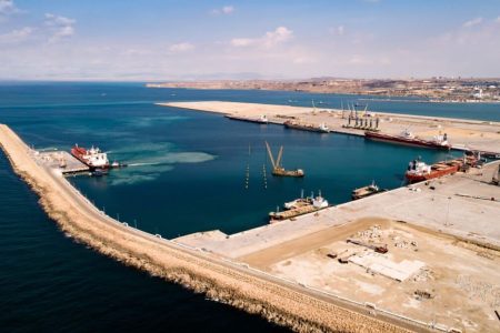 هشدار عجیب روزنامه جمهوری اسلامی: بندر چابهار در حال واگذاری به اتباع افغان و طالبان است