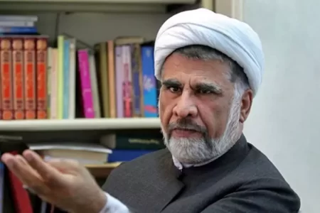 روحانیِ اصلاح طلب به امام جمعه اردبیل: چرا نسنجیده سخن می گوئید؟ /جنگ طلب نباشید و از این اسرائیلیات نگویید!