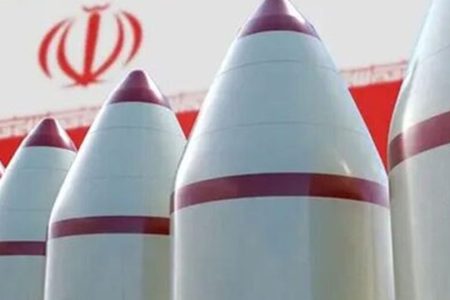 عبور حامیان ساخت بمب هسته ای از فتوای رهبری یا تلاش برای گرفتن اجازه شرعی؟