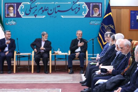 پزشکیان: کلاس های درس ۴۵ نفره خیلی هم خوب است /ما مقصریم اگر نتوانیم مشکل مردم را حل کنیم