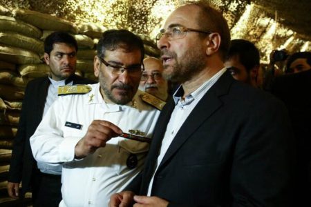 روزنامه هم میهن:شمخانی با ادعای حمایت از برجام،راه مذاکره را می بندد و قالیباف هم با حمایت ظاهری از وفاق، آب به آسیاب جبهه پایداری می ریزد