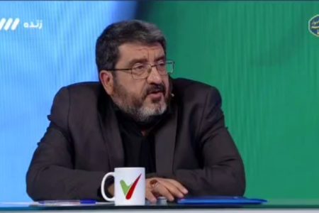 حمله تند به فواد ایزدی تئوریسین سیاست‌خارجی اصولگرایان تندرو: وقتی جنگ بود شما آمریکا تشریف داشتید؛ باز هم می‌خواهید جوانان مذهبی را بفرستید جلوی تیر؟