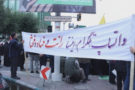پیشنهاد ویژه یک نماینده: حالا که تصمیم حاکمیت رفع فیلترینگ است؛ فیلترشکن فروش‌ها به مردم معرفی شوند/ چه کسانی از این نمد برای خودشان کلاهی دوختند؟