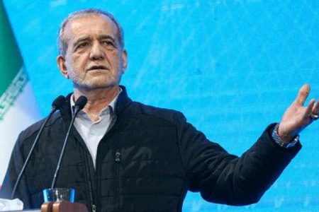 سخنان مهم پزشکیان درباره ایران و آمریکا: عراقچی با سفارش‌های رهبری، در عمان غیرمستقیم مذاکره می‌کند/ رهبری هیچ مخالفتی با سرمایه‌گذار آمریکایی ندارند