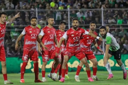پرسپولیس قهرمان نشد چون بازیکنان بی‌کیفیت گرفت