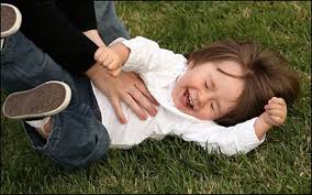 چرا قلقلک باعث خنده می‌شود؟
