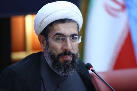 واکنش رئیس نهاد رهبری در دانشگاه‌ها به حمله آمریکا به ۳ سایت هسته ای