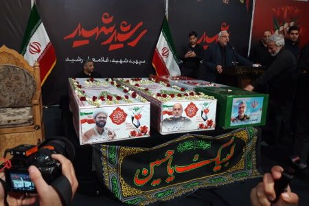 مراسم وداع با شهیدان اقتدار در دزفول برگزار شد/ لاریجانی: در این نبرد اخیر، دشمن به هیچ‌یک از اهداف خود علیه ایران دست نیافت