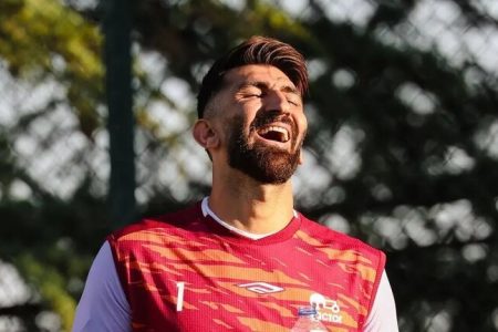بیرانوند سند رو کرد؛ من دانشجو هستم این هم کارتم!