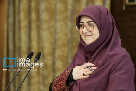 مهاجرانی: دولت چهاردهم رابطه ملت و دولت را از مسیر رفاه حل خواهد کرد/ ایستادگی مردم پای کشور، نشانه موفقیت وفاق است
