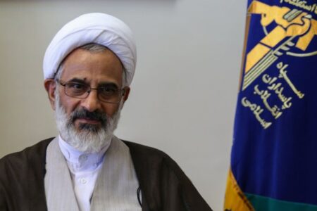نماینده ولی فقیه در سپاه: می‌خواستند مقام معظم رهبری را هدف قرار دهند/ تصمیم داشتند کسانی که در انتخاب رهبری دخالت دارند را از بین ببرند