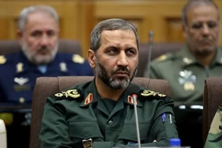 هشدار معنادار فرمانده هوافضای سپاه؛ باید خود را برای هر وضعیتی آماده کنیم/ ما به این انقلاب نگاه آخرالزمانی داریم