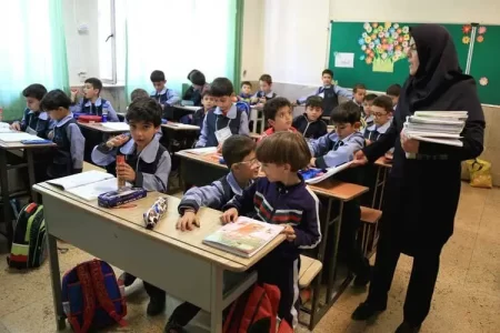 فقط ۲ درصد مدارس غیردولتی، بالای ۹۰ میلیون شهریه می‌گیرند/ استفاده از لفظ لاکچری برای مدرسه، شایسته نیست