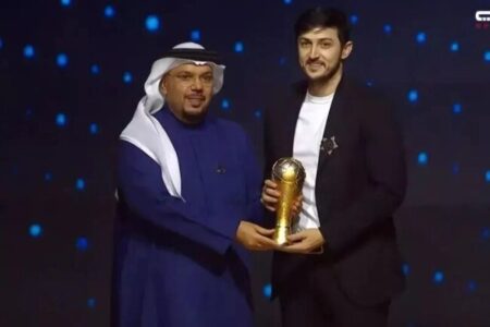 سردار آزمون نامزد جایزه مرد سال آسیا شد