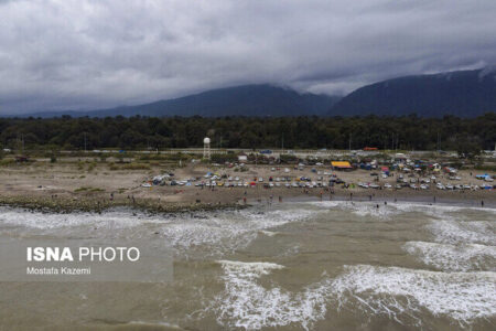 خطر بیابانی شدن سواحل دریای خزر/ روند کاهش سطح آب دریای خزر از سال ۱۳۷۵ شروع شد