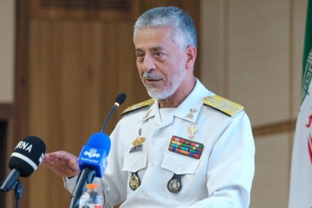 فرمانده ارشد ارتش: با استفاده از تجربیات گذشته آمادگی بیشتر نسبت به هرگونه تهدید را داریم
