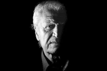 پیکر احمد پژمان اواخر هفته به ایران می‌آید