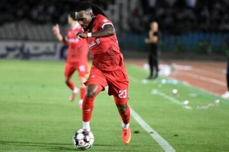 ستاره دانه درشت در لیست خروج پرسپولیس/ معادله جنجالی نیم فصل؛ یا هاشمیان می ماند یا بیفوما!