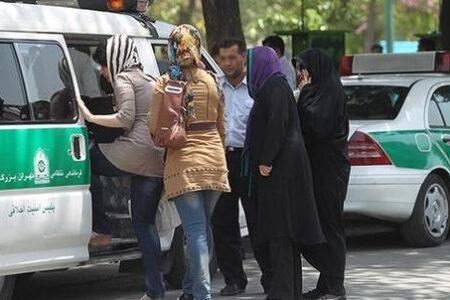 واکنش وزیر کشور به فعال‌شدن دوباره گشت ارشاد: نشنیده‌ام!