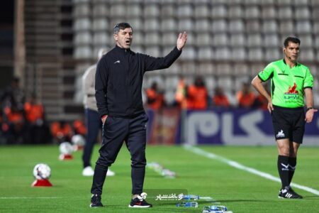 وفاداری کریم باقری به دستبند ۱۵ ساله!