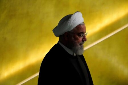 حسن روحانی: تأمین امنیت خوب و امنیتی کردن معمولا مضر است/ برجام امنیت هسته‌ای به وجود آورد/ بزرگترین خیانت به رهبران کم و زیاد جلوه دادن واقعیت‌هاست