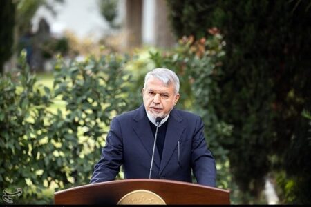 صالحی امیری از علی خضریان شکایت کرد
