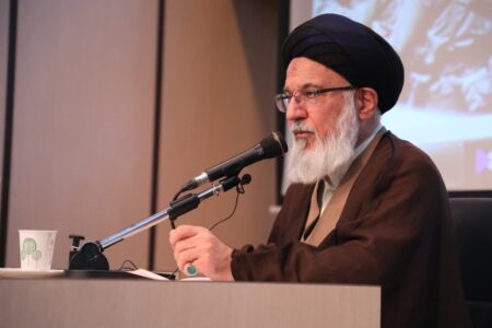 میرباقری: مؤمن ممکن است بر اثر تأثیرپذیری از فضای پیرامون دچار لغزش شود اما…/ بسیاری از افراد در «میدان های سخت» حقیقت درونی خود را آشکار می کنند