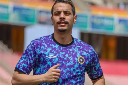 مقصد جالب مهاجم سپاهان؛ ستاره جنجالی در لیگ مراکش!/ عکس