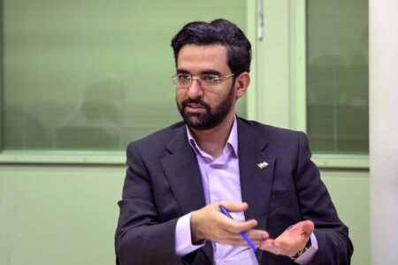 تقدیر آذری جهرمی از اقدام دولت در پرداخت یارانه جدید/ یارانه یک میلیون تومانی، سهم رانتی بود که با امضاهای طلایی به چند گروه خاص داده می‌شد