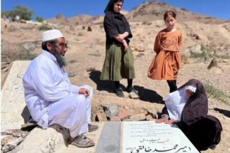 پدر امیرمحمدخالقی به جای آنکه قاتل فرزندش را دار بزند، کینه را دار زد/ کلمات، بلد نیستند بزرگی این مرد را نشان دهند