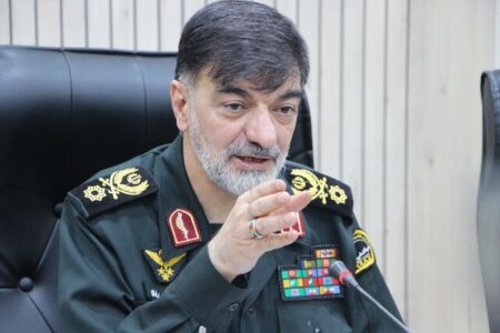 هشدار تند سرداران در شرایط جنگی؛ با خودفروخته‌ها، جاسوس‌ها و تفاله‌ها مانند دشمن برخورد خواهیم کرد