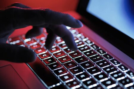 ۴ اشتباه مرگبار در زمان اختلال اینترنت