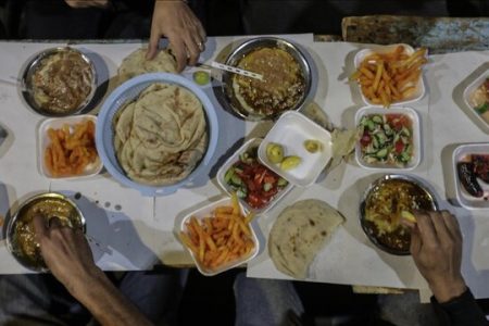 چگونه در ماه رمضان غذای سالم بخوریم؟