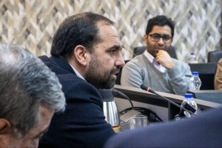 علوی: شهرداری باید پیش از اعتراض، جامعه را آماده گفت‌وگو و مطالبه‌گری کند/ آموزش پیش‌نیاز اجرای اصل ۲۷ قانون اساسی