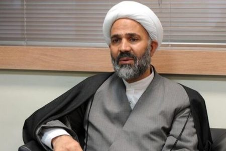 پژمانفر: باید به محاصره دریایی آمریکا واکنش قاطع دهیم/ نمی‌توانیم وضعیت «نه جنگ، نه صلح» را ادامه دهیم
