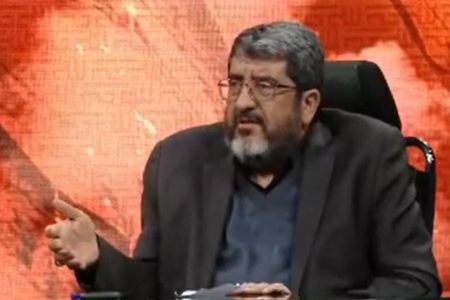 فواد ایزدی: در این نقطه وارد پرسه مذاکره شدن اشتباه است/ به اسم اصولگرایی و حضرت آقا مذاکره می‌کنیم/ باید بتوانیم از سربازان آمریکایی کشته بگیریم