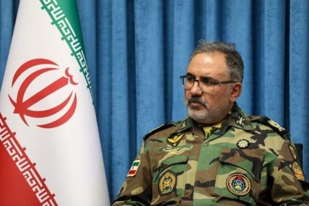 فرمانده ارشد ارتش: اسکورت مقتدرانه هواپیمای مقام پاکستانی توسط جنگنده‌های نیروی هوایی پیامی آشکار از آمادگی ما به جهان مخابره کرد