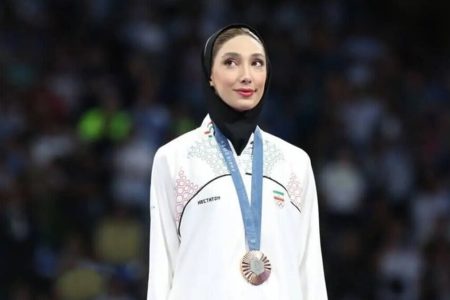 مبینا نعمت زاده: چشمم نزدند اما زیاد توی چشم بودم!