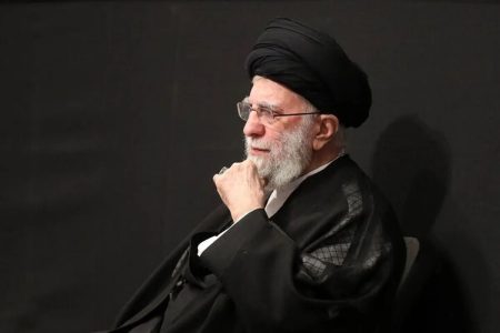 روایت یکی از همسایگان بیت رهبری از واکنش فرزند رهبر انقلاب بعد از حمله به بیت