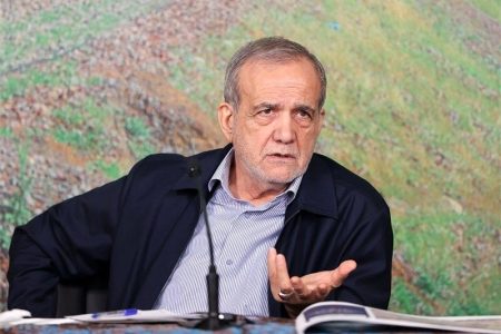پاسخ پزشکیان به خبرها درباره استعفایش