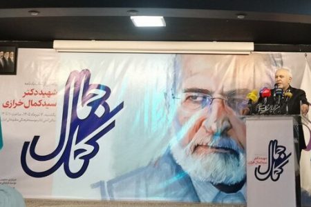 روایت ظریف از دیدارش با شهید خرازی دو هفته مانده به جنگ/ موقع خداحافظی گفت کمی آرام باش
