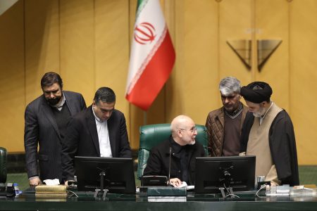 احتمال تشکیل جلسه علنی مجلس در این هفته