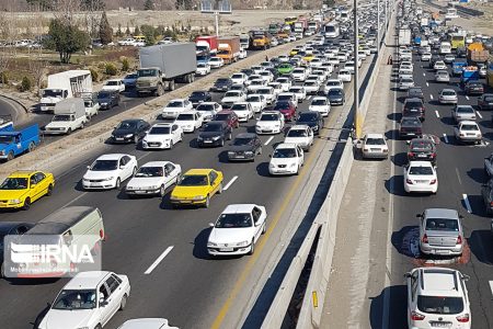 آخرین وضعیت ترافیکی جاده‌ها/ ترافیک سنگین در این آزادراه
