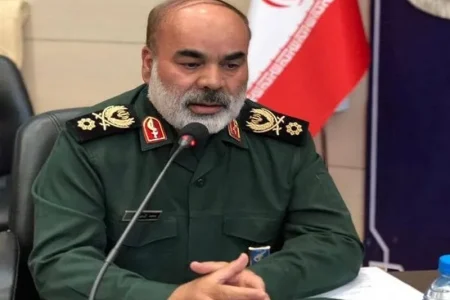 سردار کرمی: آمریکا و اسرائیل گروهک‌های تروریستی را در جنوب شرق و شمال غرب آماده حمله کرده بودند اما…